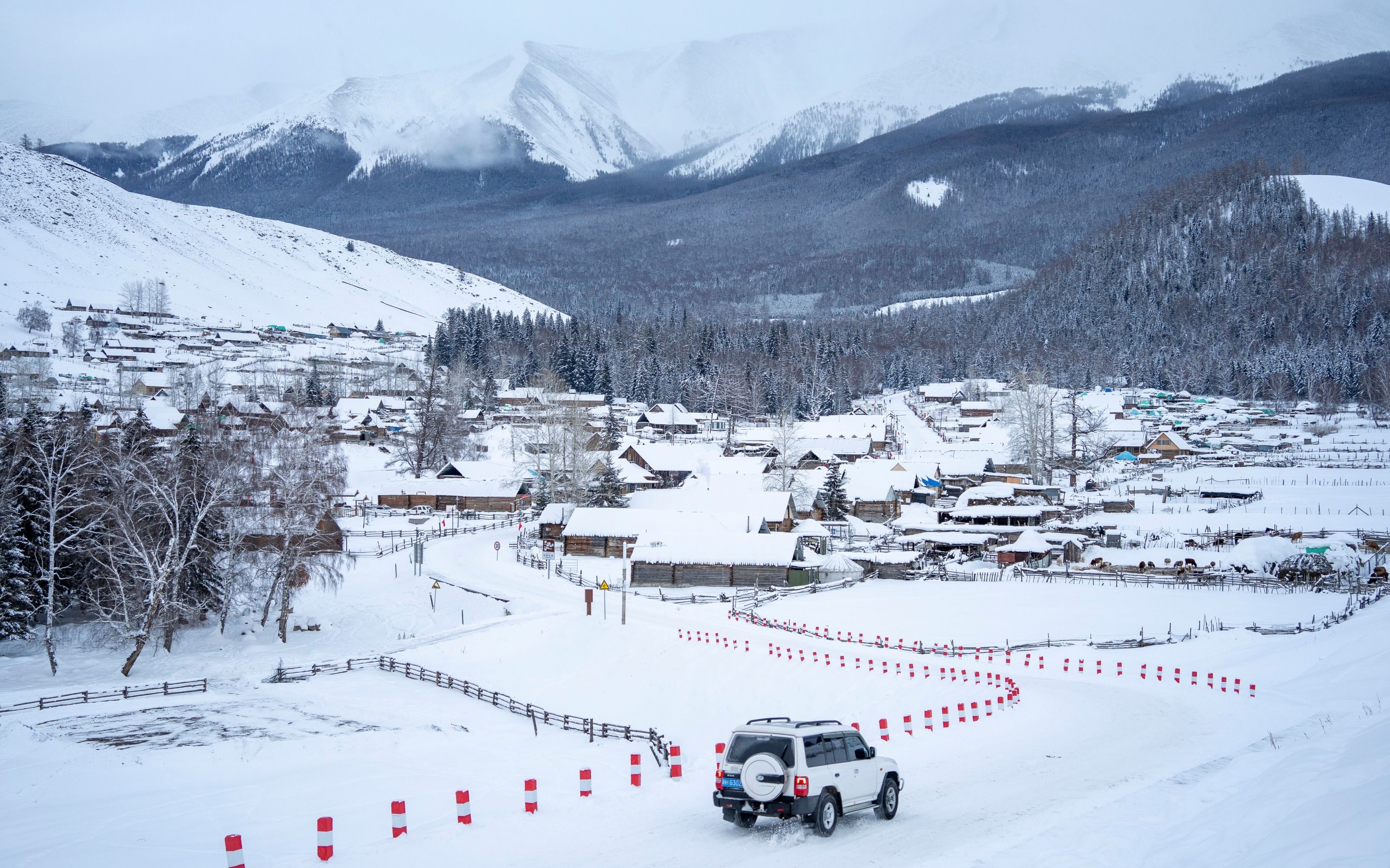 Off-road More Freedom | 8-Day Tour of Altay, Xinjiang with a Four-Wheel Drive Off-Road Vehicle