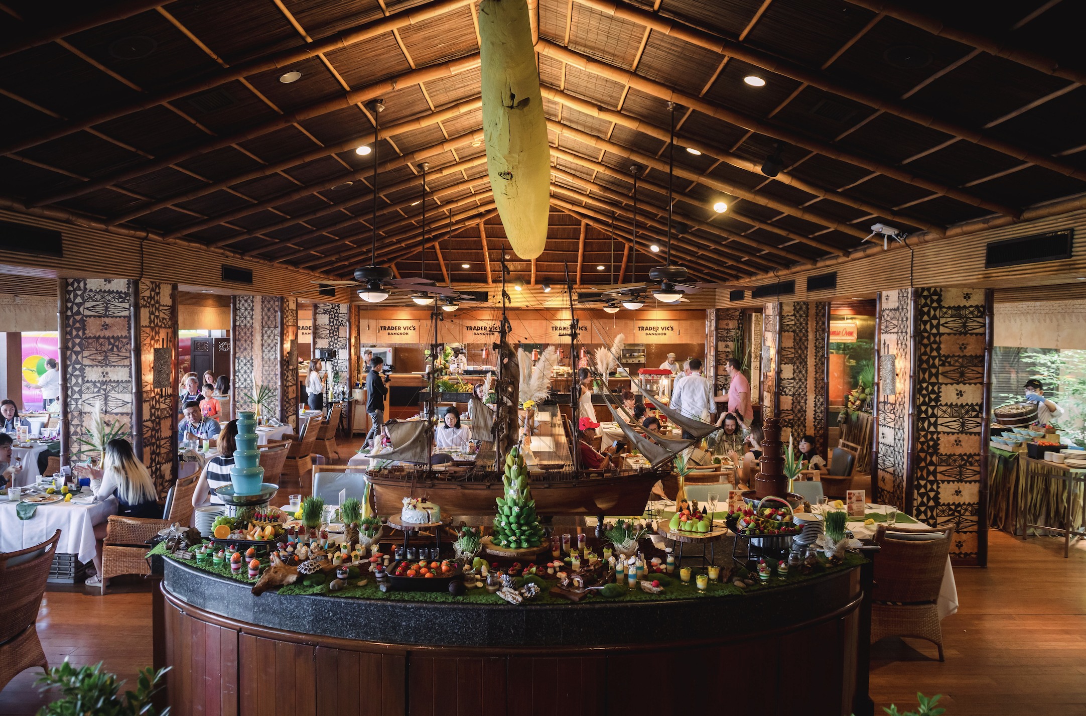 曼谷安納塔拉河畔度假村 Trader Vic's 餐廳 (Trader Vic's at Anantara Riverside Bangkok Resort)