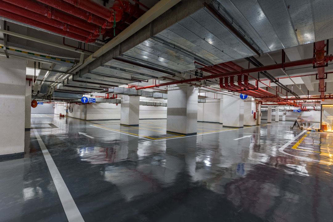 PARKING LOT