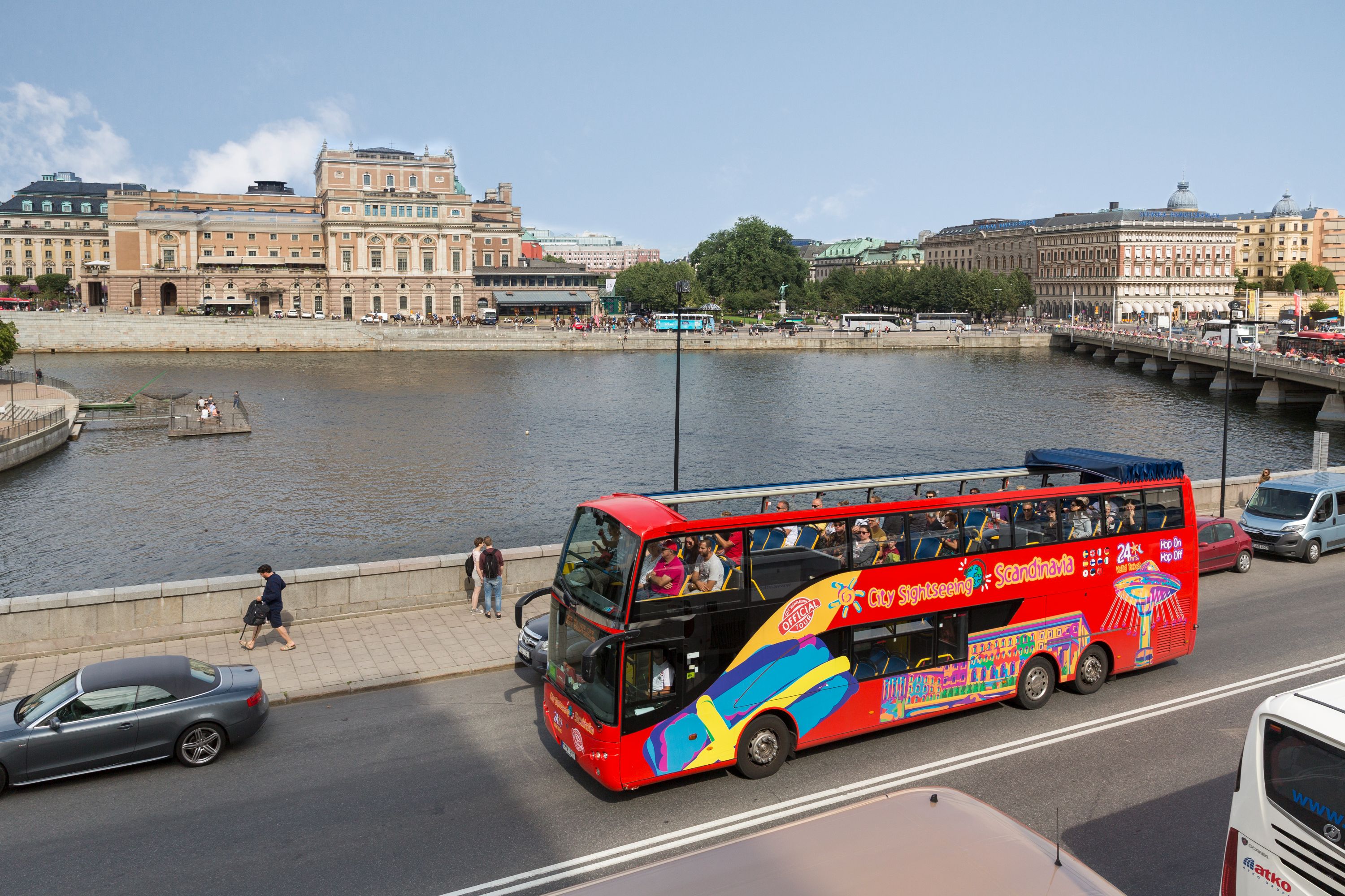 Stockholm Hop-On Hop-Off Bus by City Sightseeing