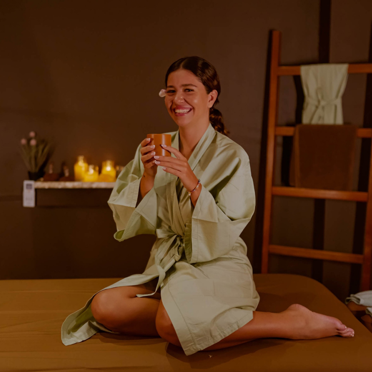 自我照護不是追逐，而是需要被記住。當它被溫暖、持續且專注地給予時，它就不只是一個片刻，而成為了生活的必需。