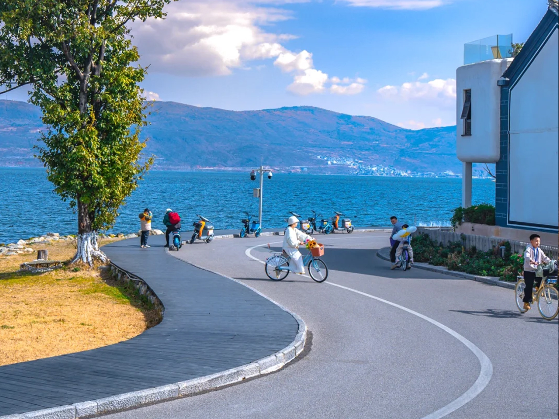 雲南大理2日遊麗江出發（洱海花海&吉普車旅拍+海景房+可升級英文導遊+雙廊古鎮+理想邦.聖托里尼+金梭島+大理古城 +8-15人拼團）