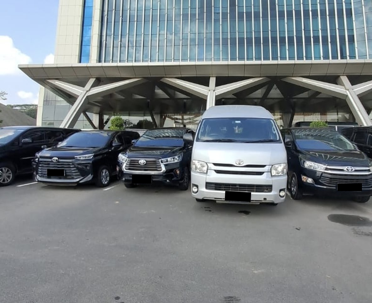 Batam Private Car Charter by Batam Private Tours