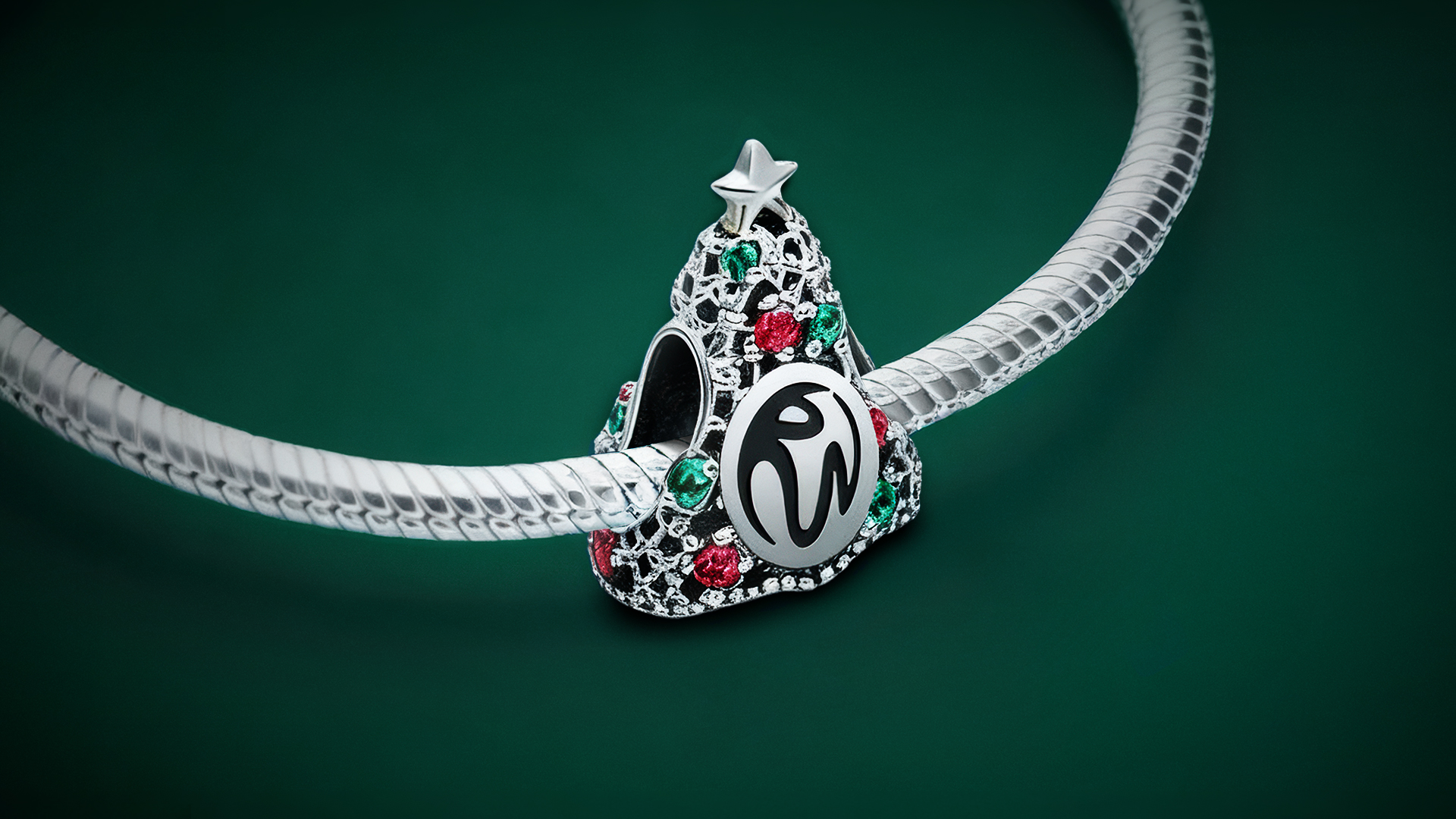 預訂聖誕團體優惠方案,即可獲得獨家手環與配飾! 預訂聖誕團體優惠方案,即可獲得獨家手環與配飾!