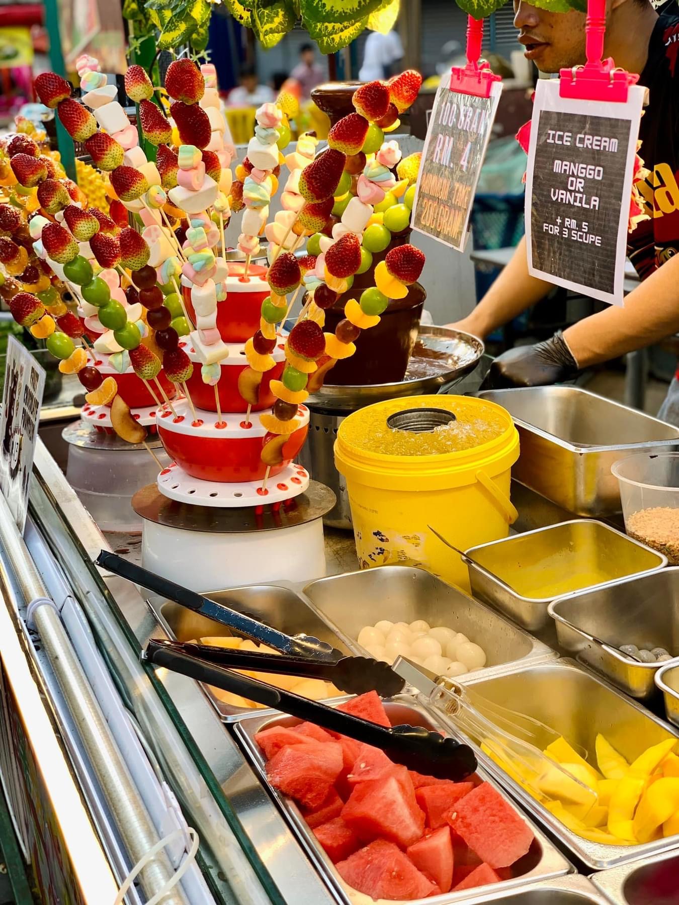 Local Food Exploration Evening Tour in Kuala Lumpur