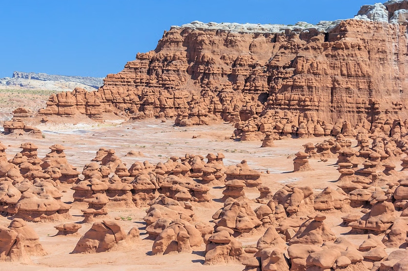 Goblin Valley Self-Guided Driving Tour in Utah