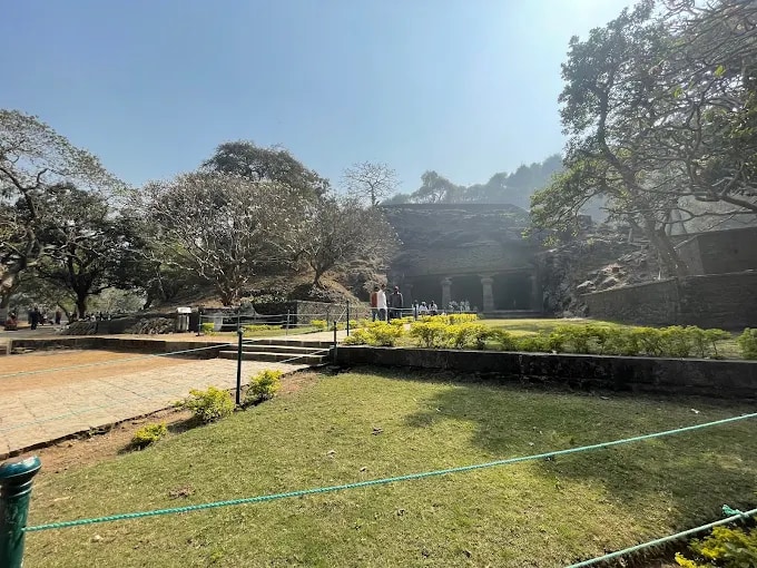 孟買：埃勒凡塔石窟半日遊