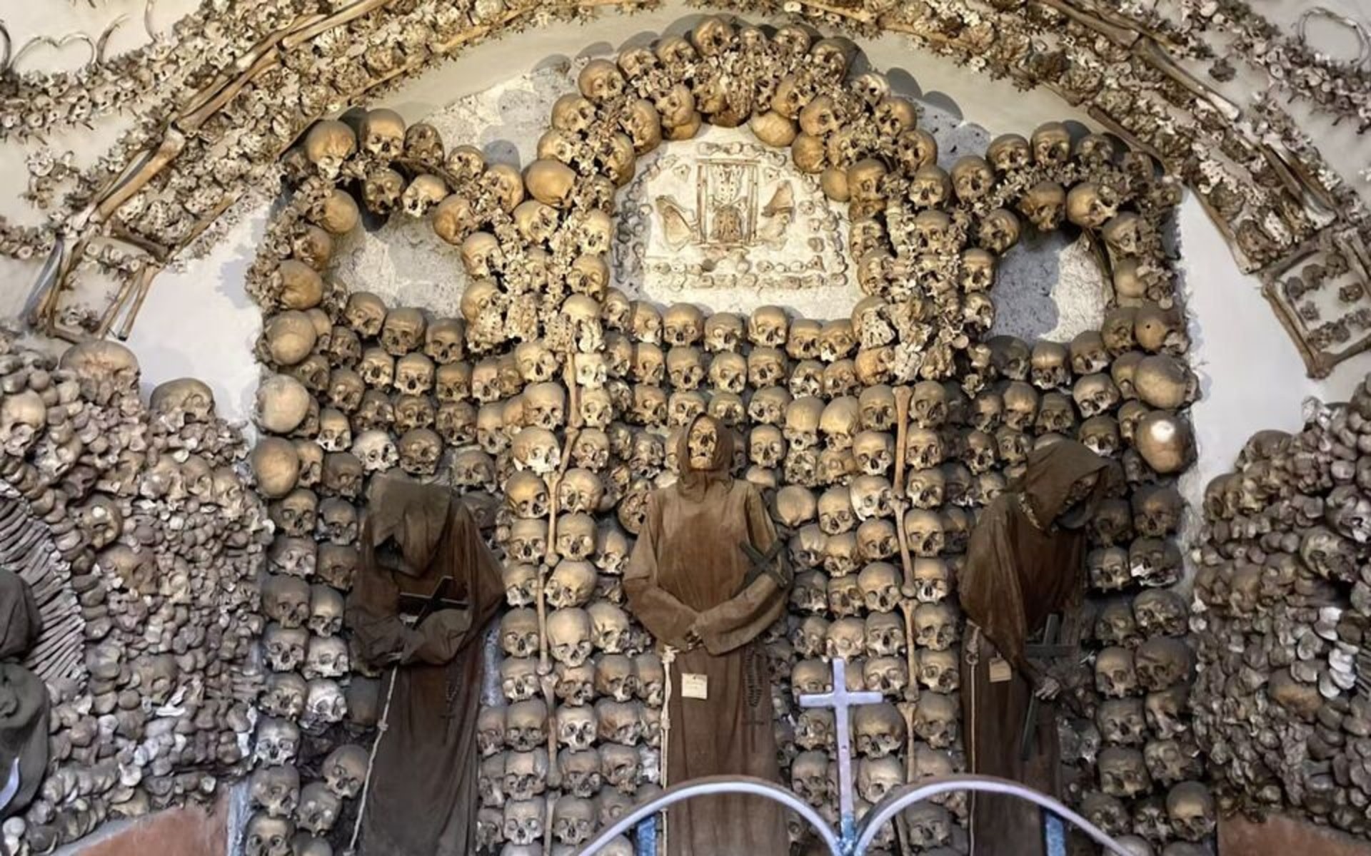 Capuchin Crypt & Catacombs of Priscilla after-hours tour in Rome