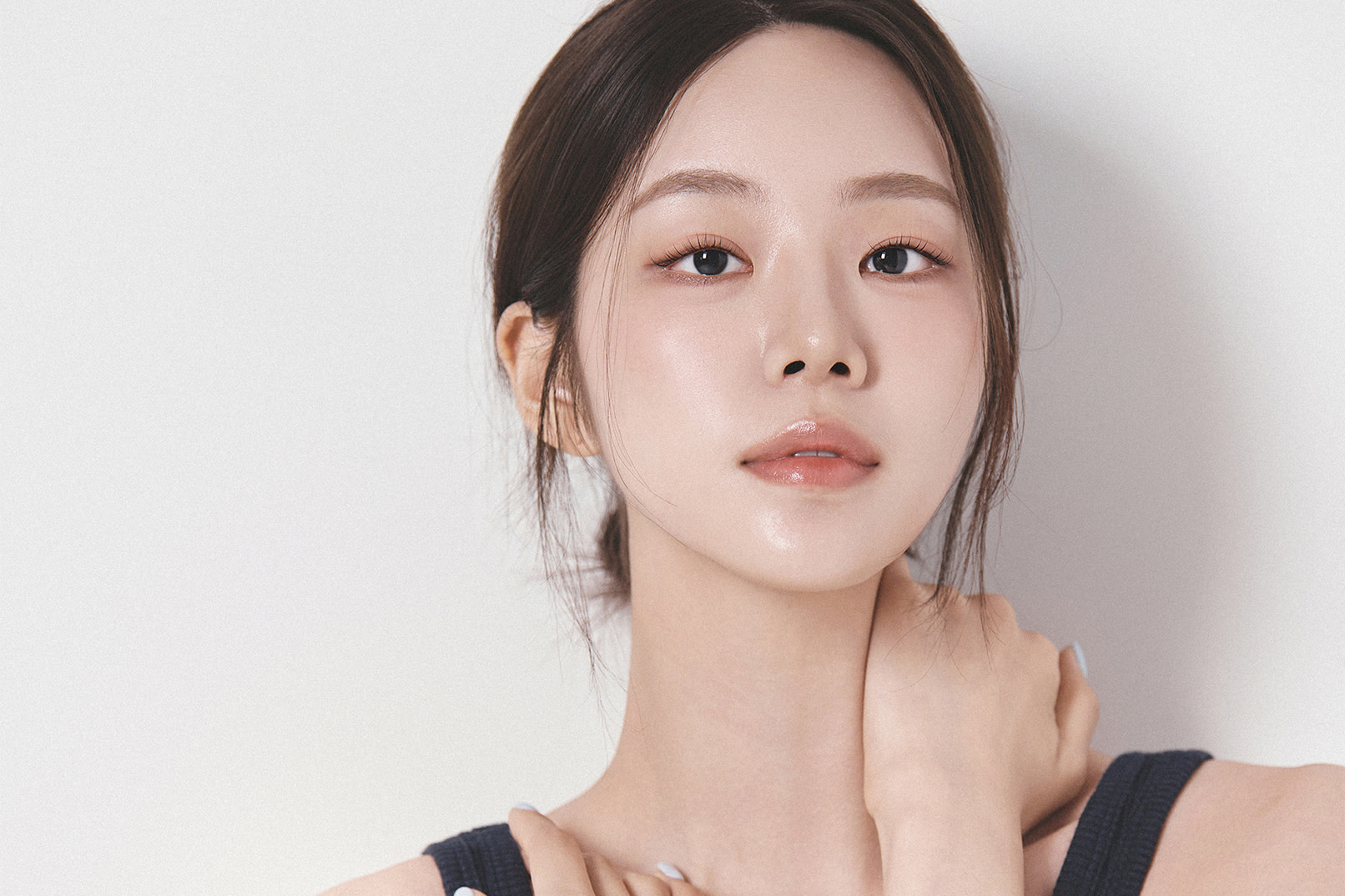 [Studio Cosmos] Photo Studio with Makeup & Hair Styling Services