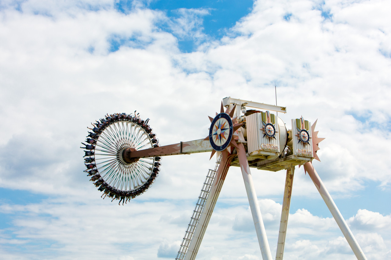 Thrilling Attractions