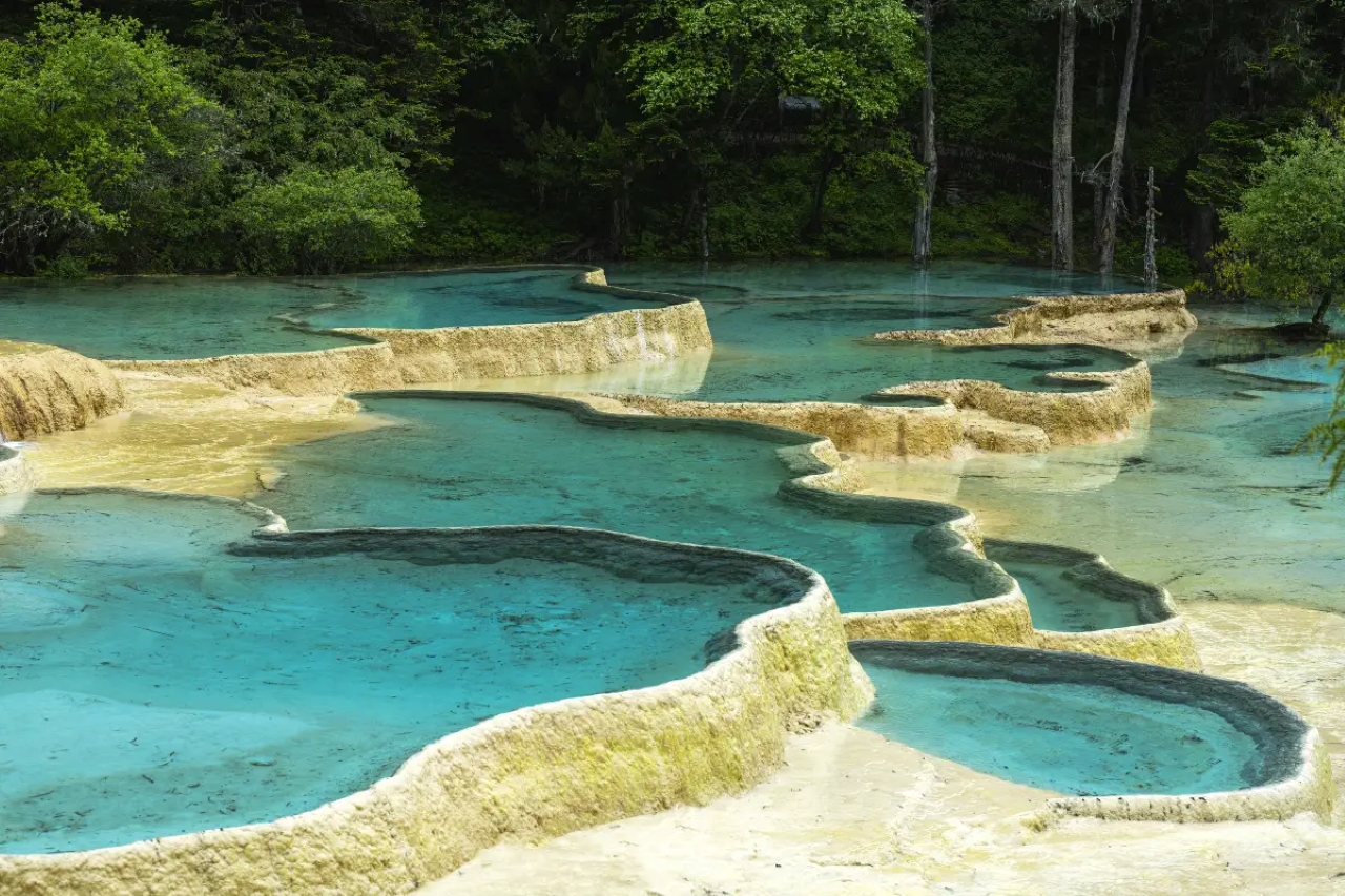 Huanglong Scenic Area