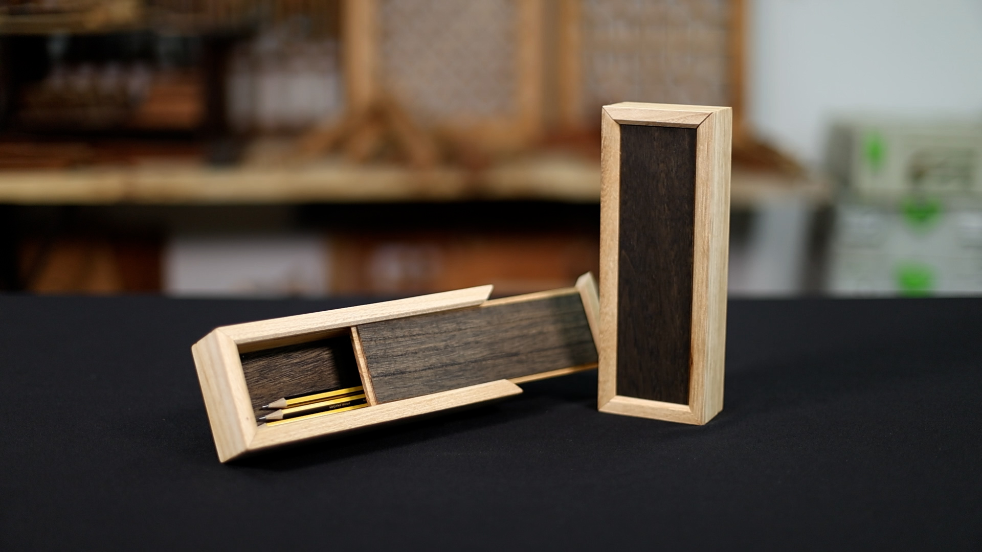Korean Traditional Wooden Box Kit
Sand and assemble your own traditional Korean wooden pencil case. Use it as a pencil case or as a small storage box for accessories.
