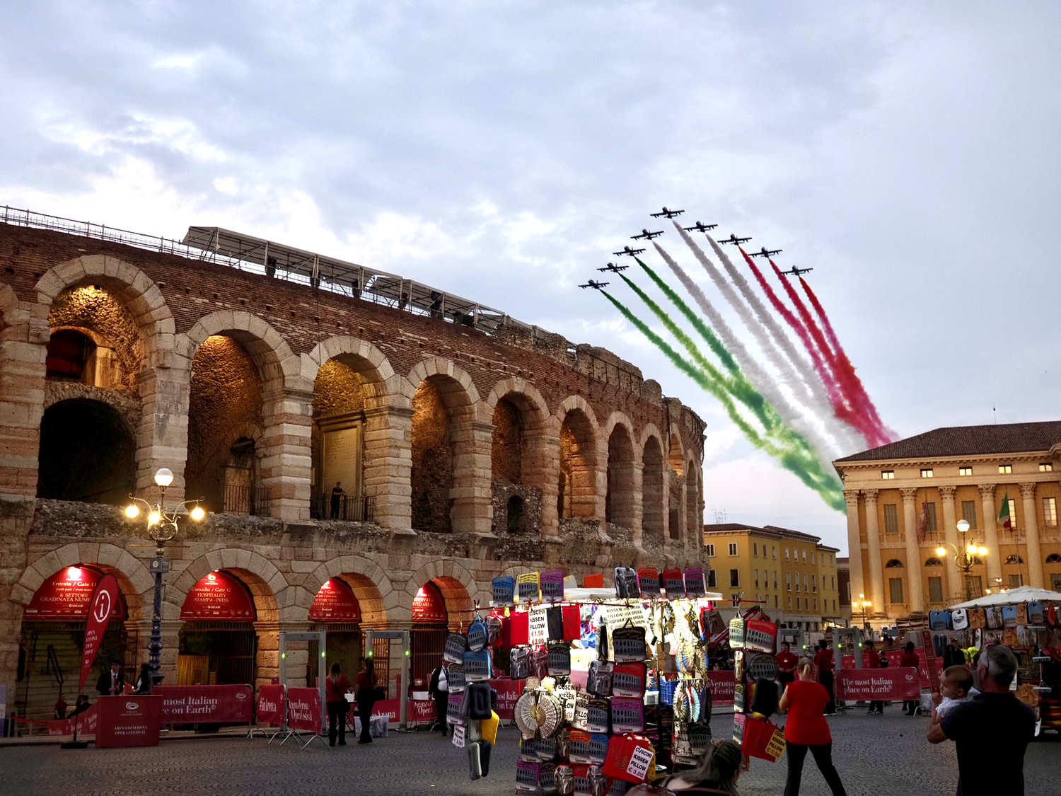 Verona Arena Opera Ticket & Guided City Walking Tour