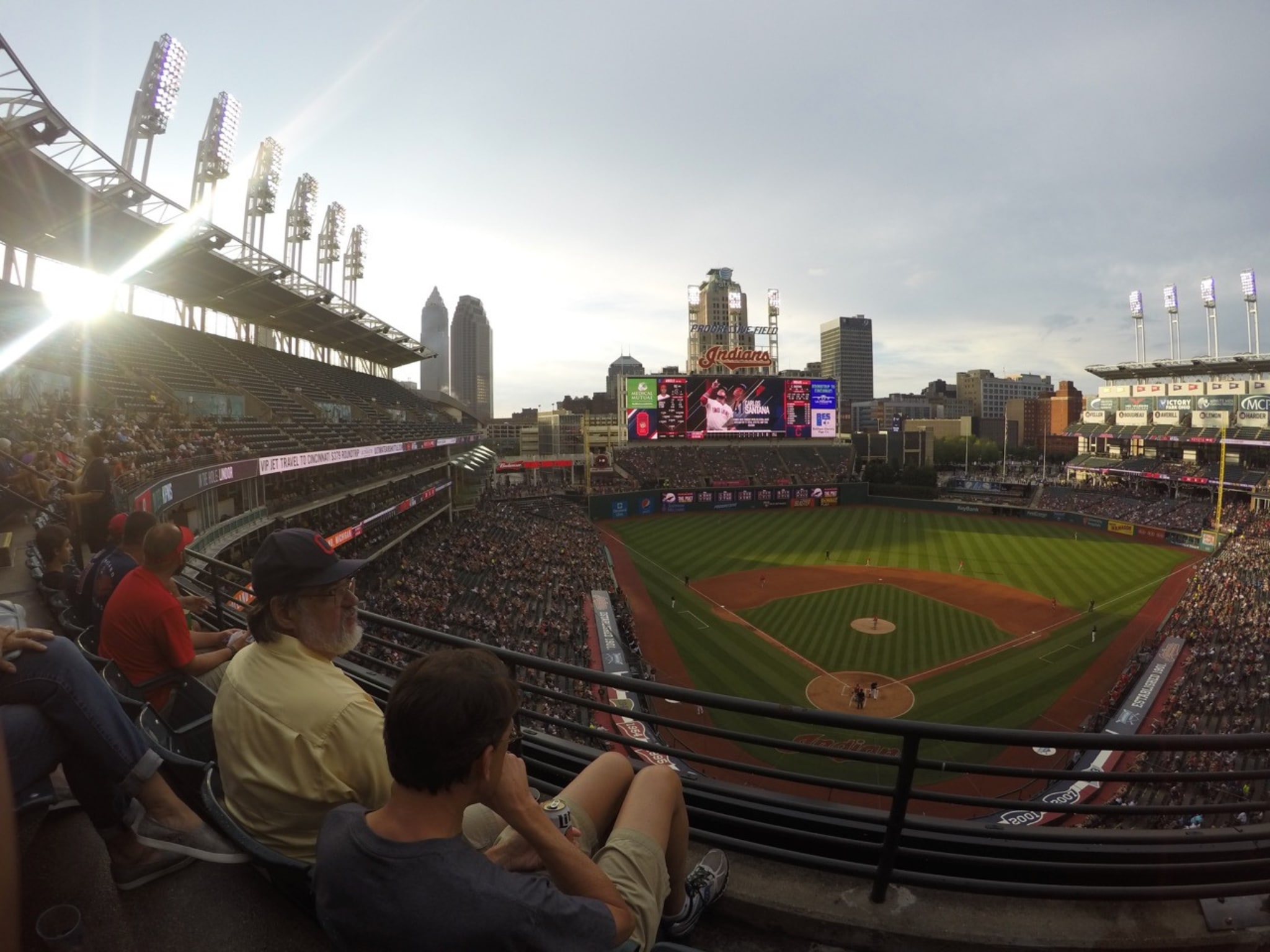 克里夫蘭守護者隊棒球比賽（Progressive Field 球場）