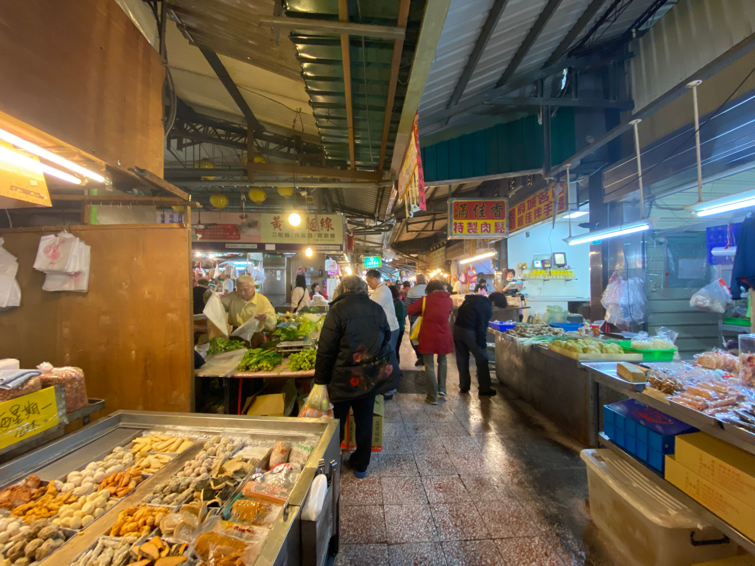 Food & Culture walking tour in Tainan