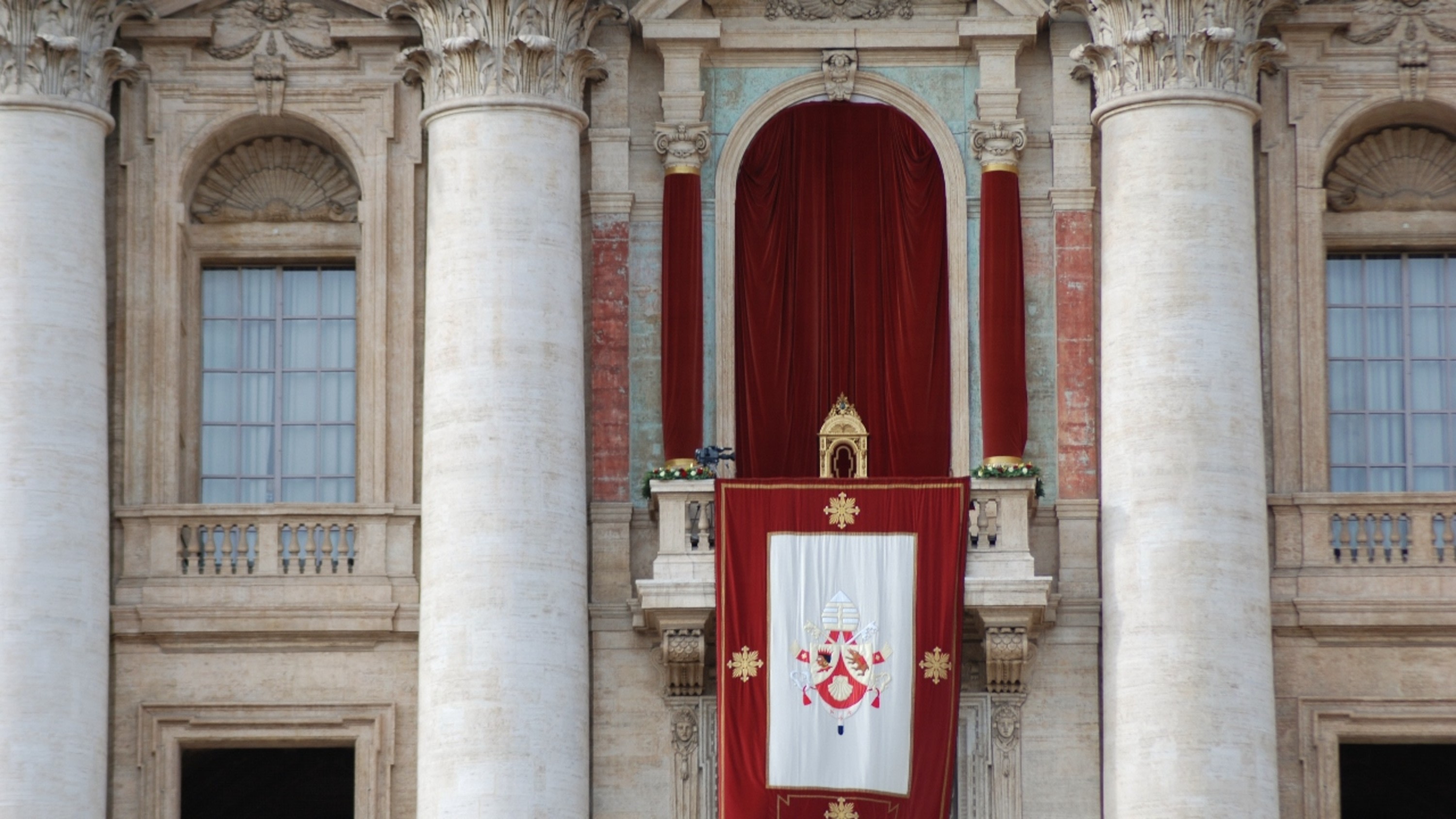 Papal Audience half-day cultural tour in Vatican City