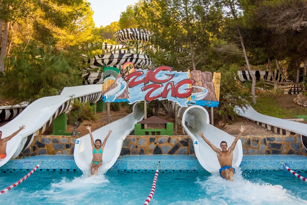 Aqualandia and Mundomar tickets in Benidorm