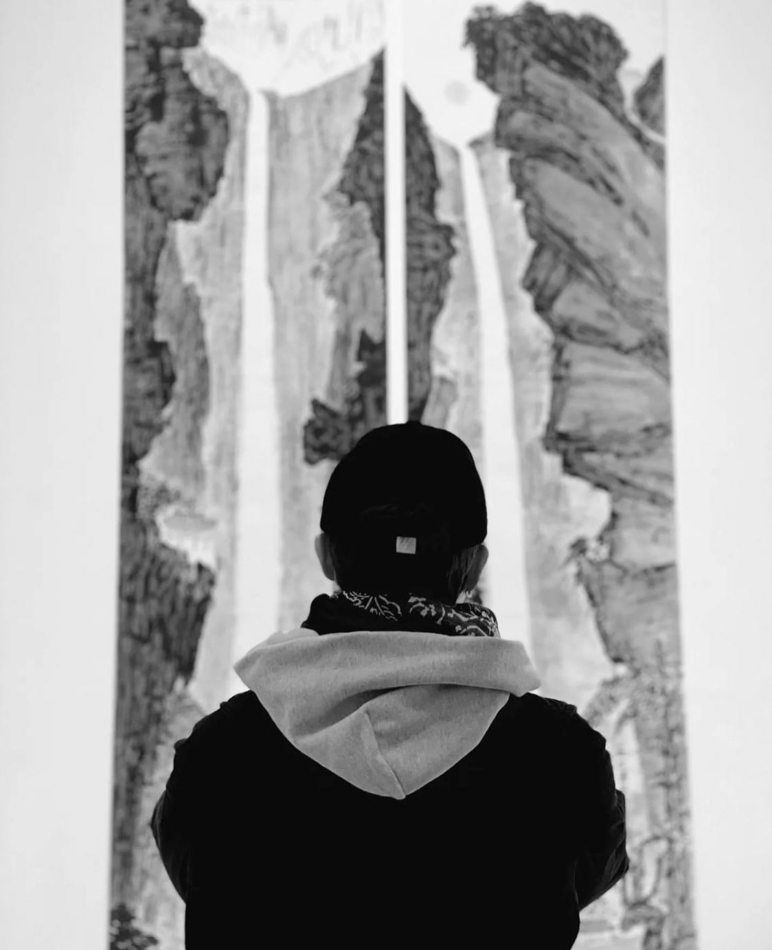 慶州現代美術館，因BTS的RM到訪而聞名。
在此文化地標欣賞獨特的展覽並拍攝難忘的照片。