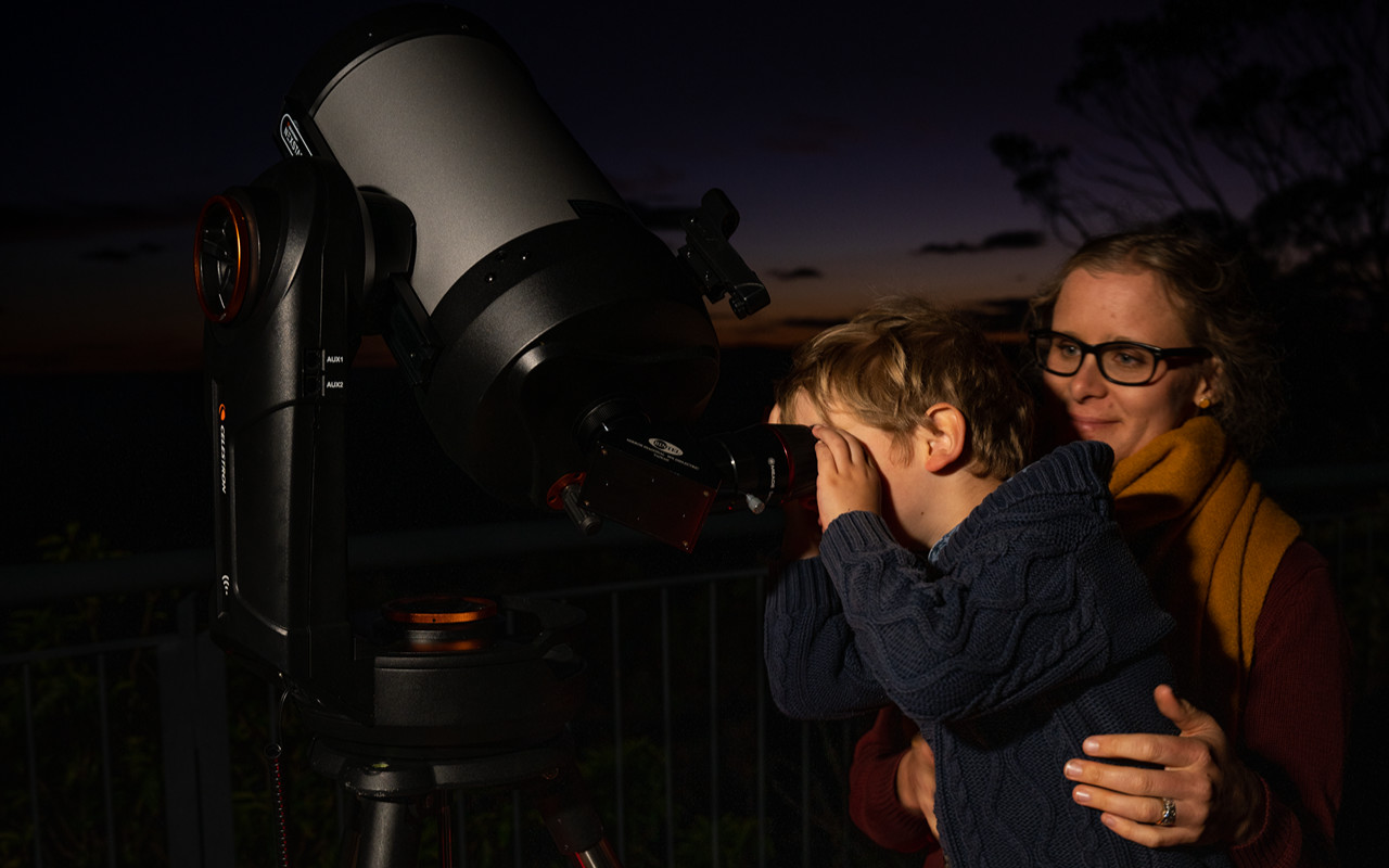 Canberra Stargazing Night Tour with Hot Chocolate