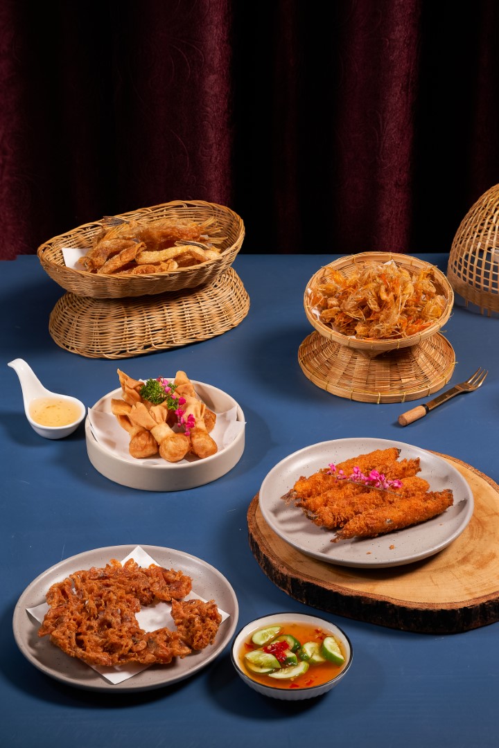 鯨魚餐廳 (Whale Klang Krung by Na Klongwan)