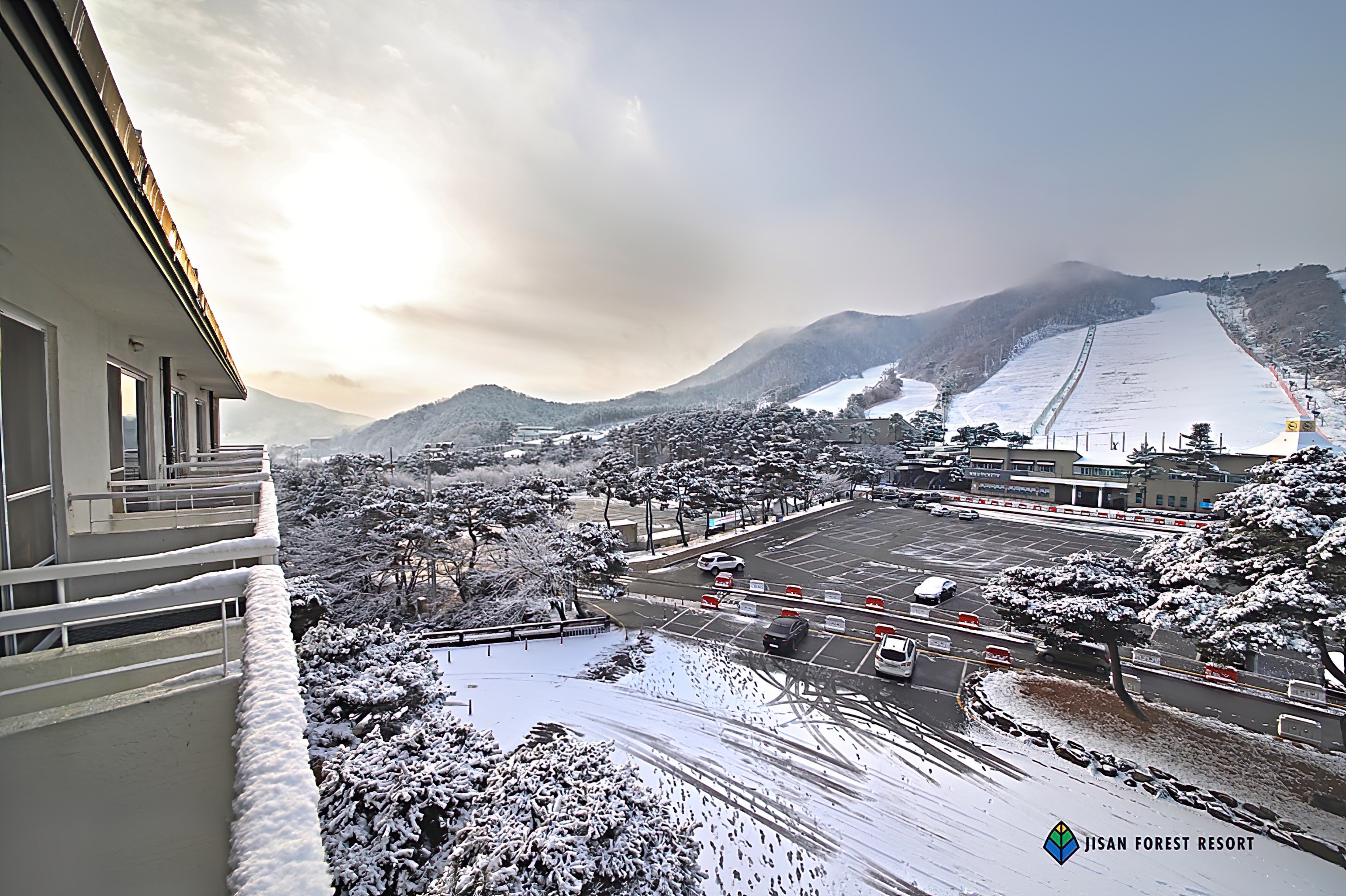 芝山滑雪度假村一日遊（首爾出發）