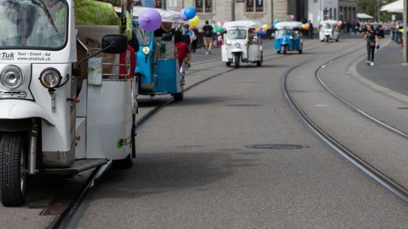 蘇黎世 (Zurich) 電動嘟嘟車 (E-tuk tuk) 城市與周邊地區導覽