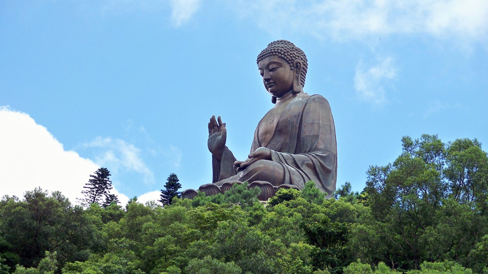 Day Trip to Mountainous Lantau Island: Private Tour