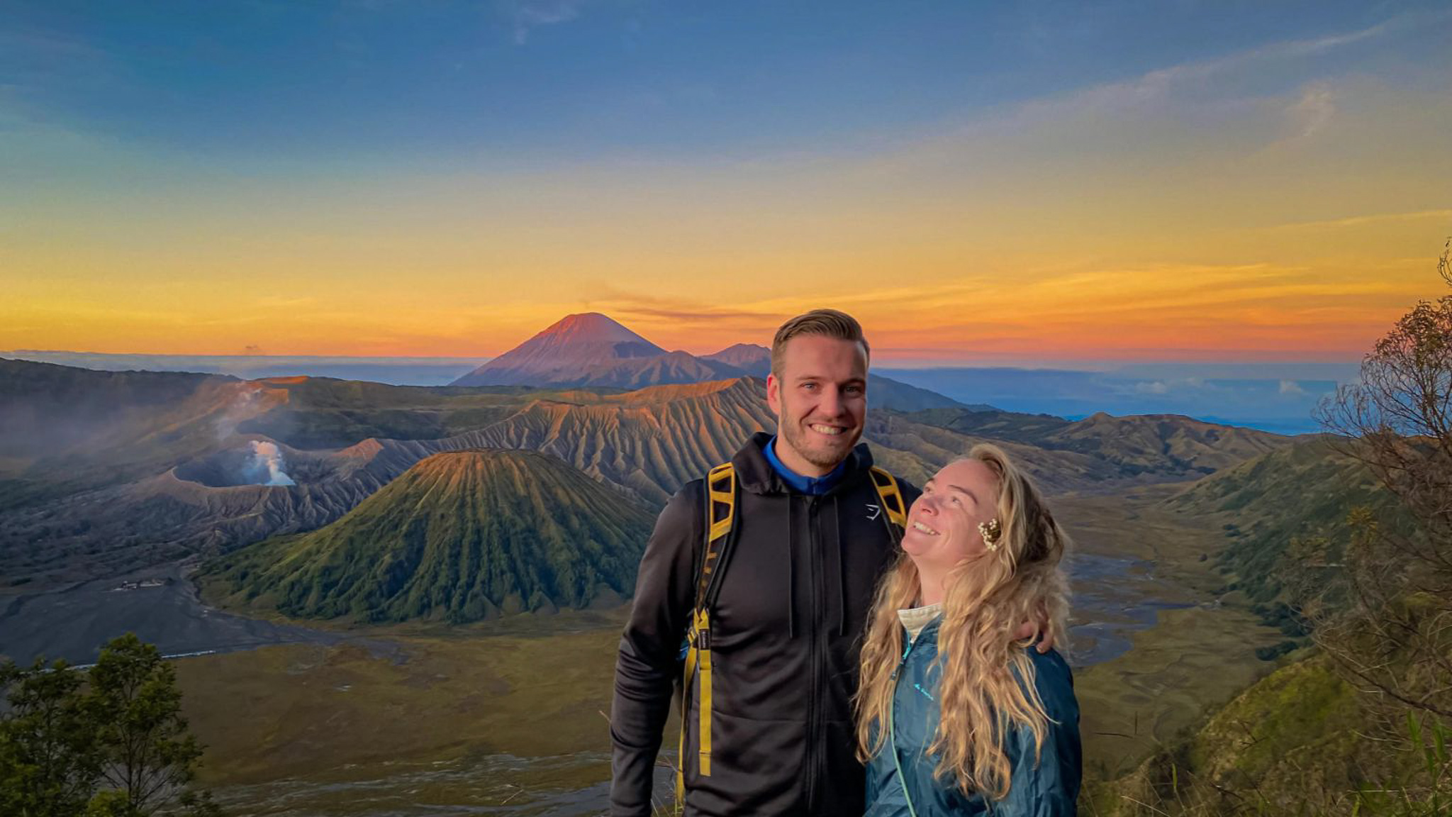 布羅莫火山日出＆Tumpak Sewu 瀑布2天1夜探索之旅（泗水／瑪琅出發）
