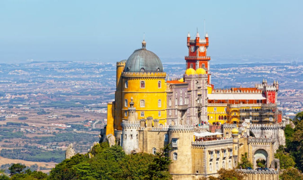 Sintra and Cascais private one-day tour