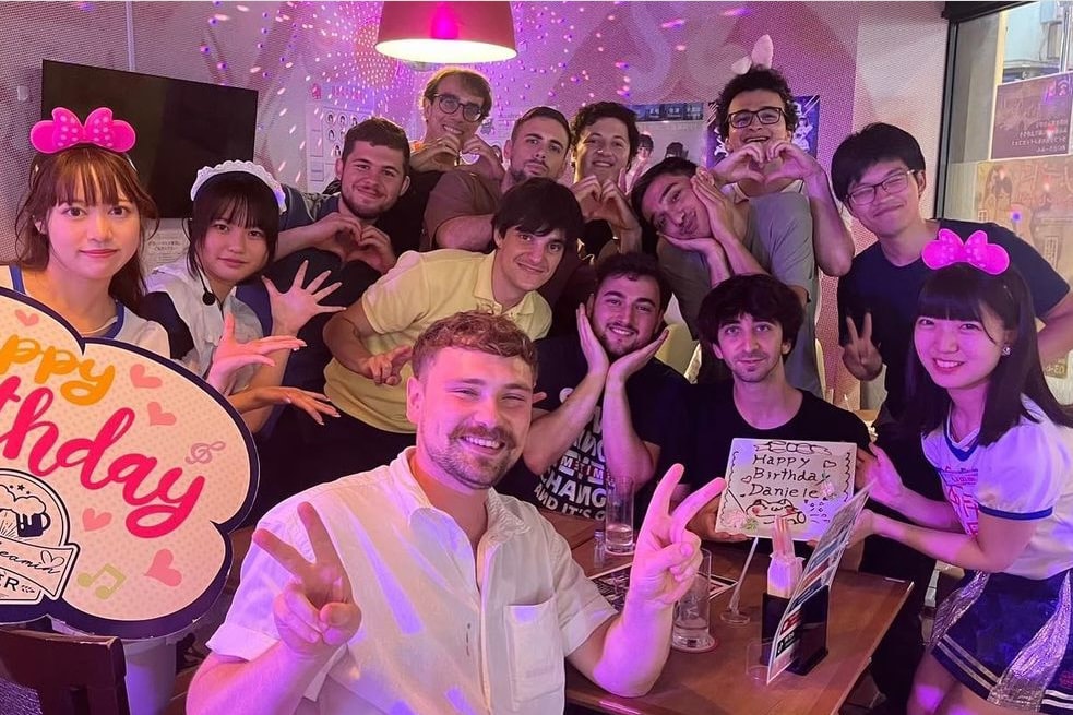 和我們一起慶祝您的生日,免費暢玩!!!還有特別福利🎊 和我們一起慶祝您的生日,免費暢玩!!!還有特別福利🎊