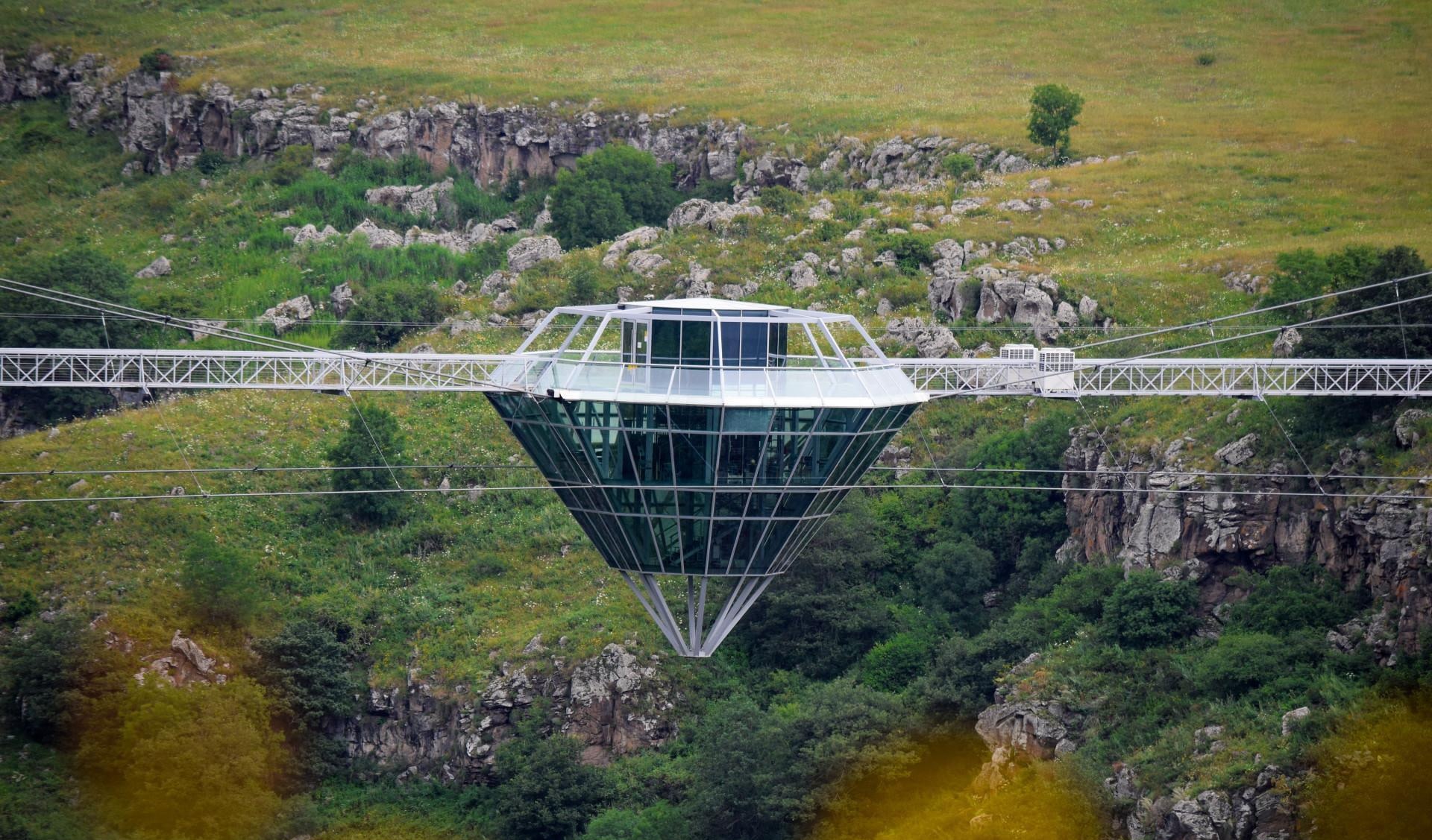 Dashbashi Canyon & Didgori Full-Day Small Group Experience