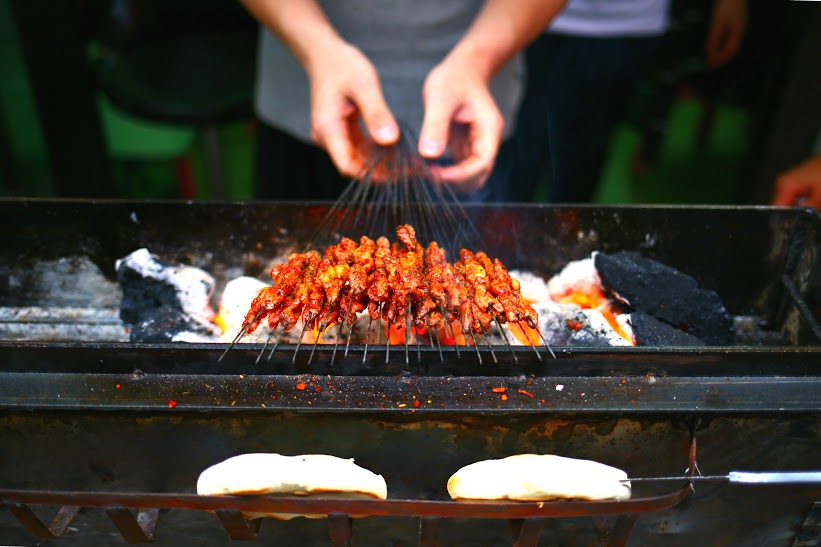 Xi'an Evening Food Tour with Local Cuisine