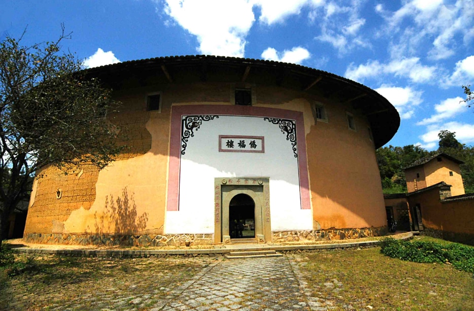 一門十博士的博士樓--僑福樓