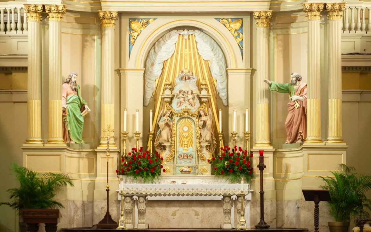 探索這座標誌性祭壇的神聖故事與精湛藝術 探索這座標誌性祭壇的神聖故事與精湛藝術