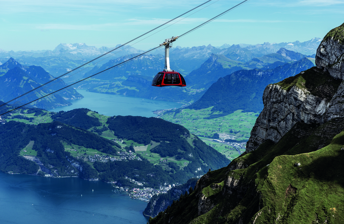 瑞士之巔：皮拉圖斯山 & 鐵力士山 & 少女峰多日遊