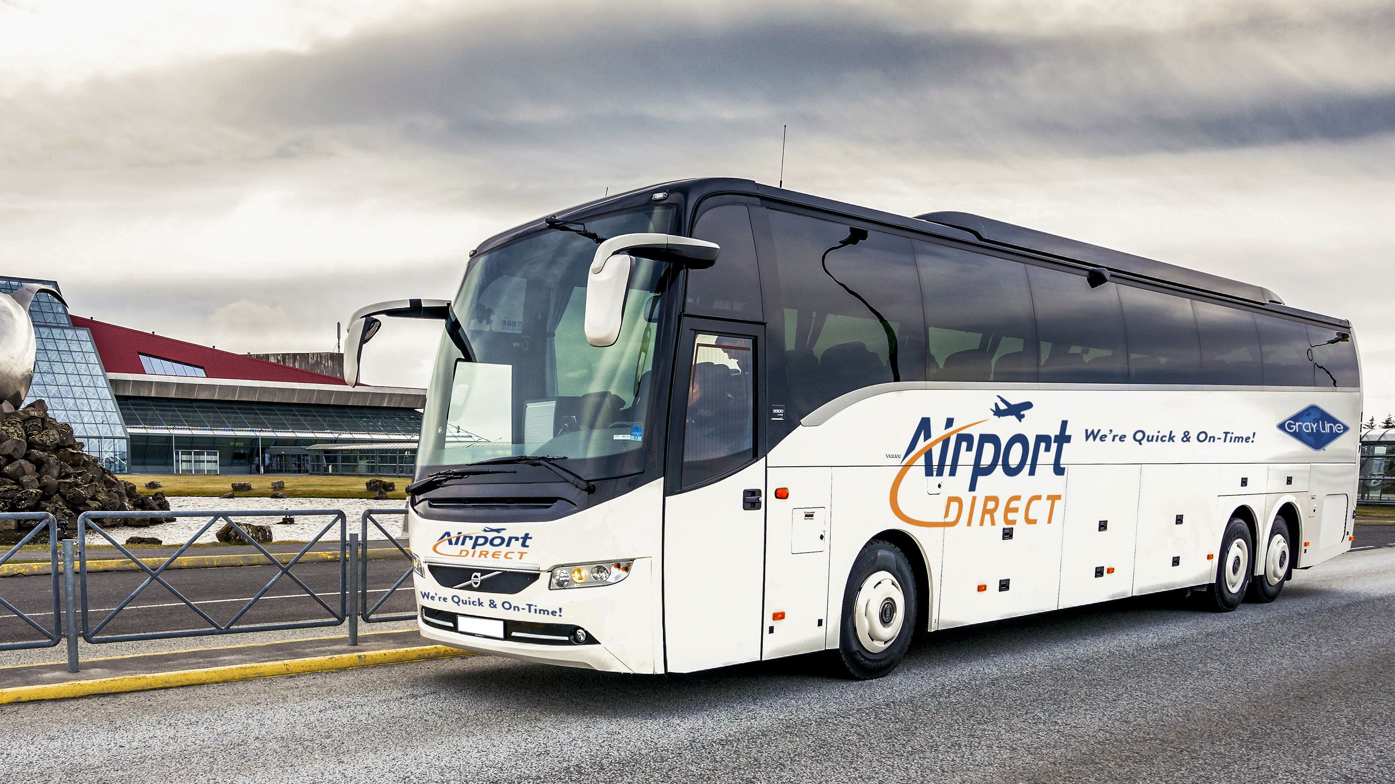 Enjoy a hassle-free, direct transfer from Keflavik Airport to your Reykjavik hotel with Airport Direct!