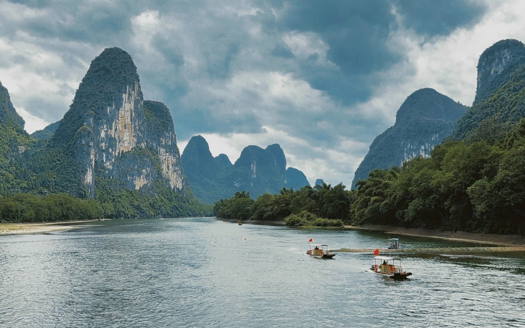 Yangshuo Day Trip | Xingping Ancient Town + Yulong River 