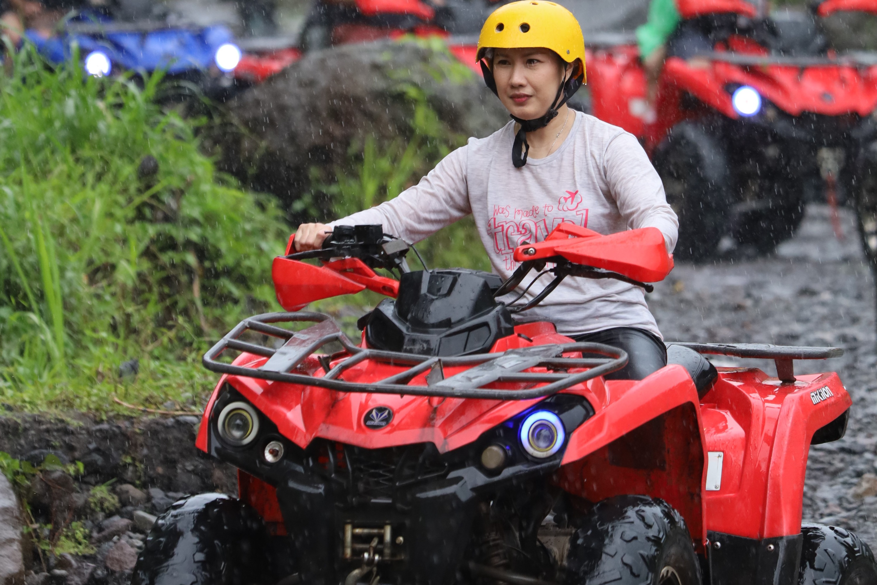 日惹卡里烏朗 ATV 和吉普車默拉皮火山體驗