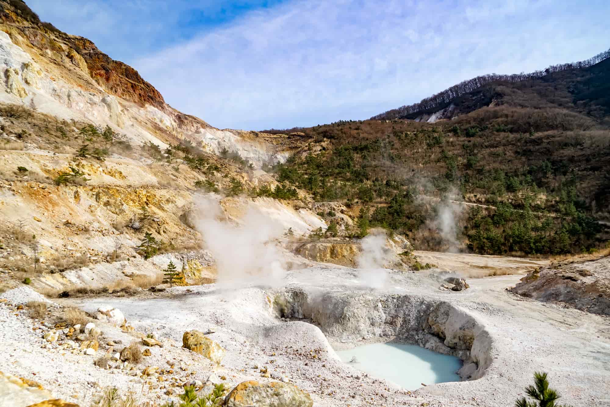 Tsukahara Volcanic Crater
Explore the steaming Tsukahara Volcanic Crater, a dramatic site near Yufuin with views of Mt. Garan.