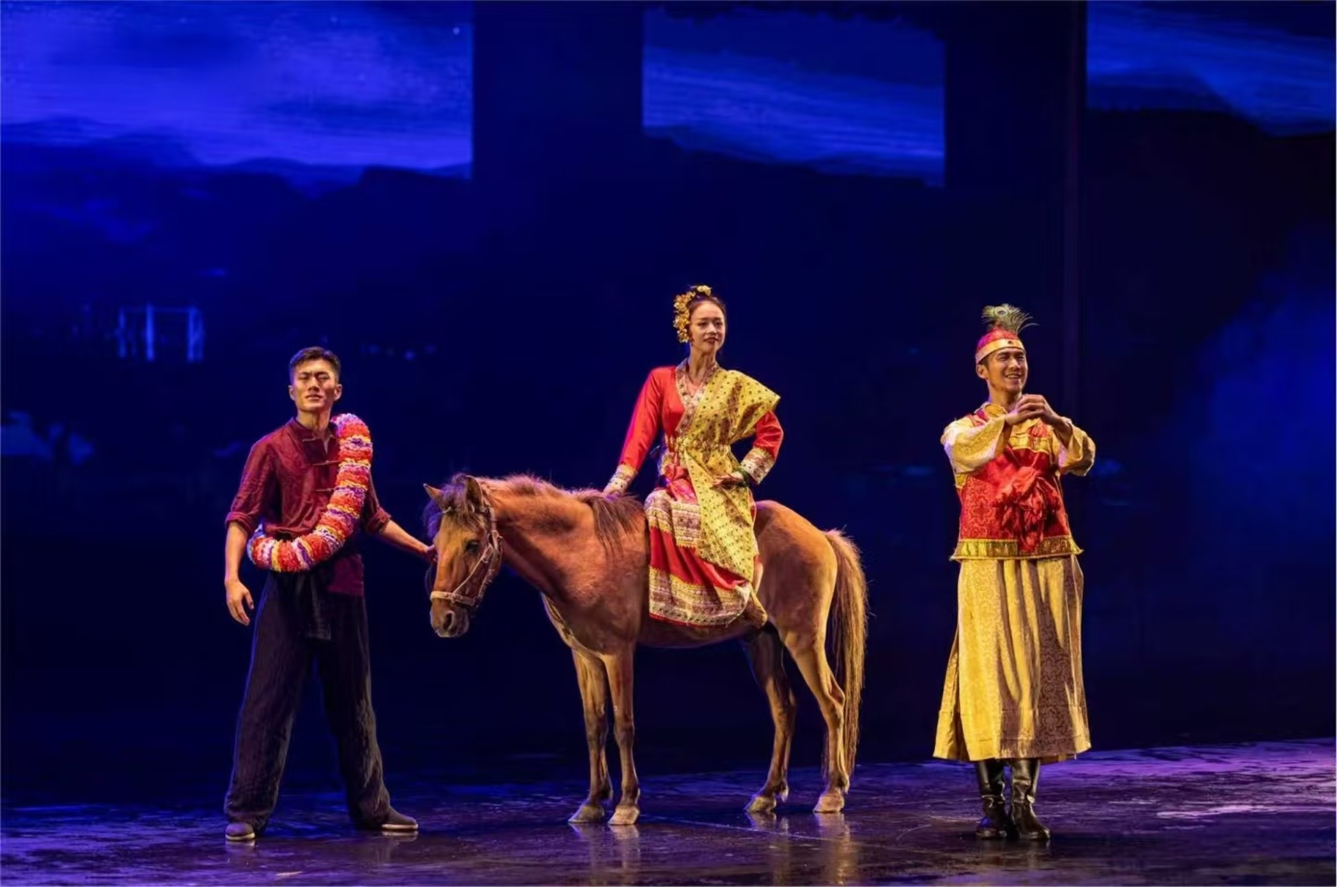 Yunnan Dream Tengchong spektakl chiptalari