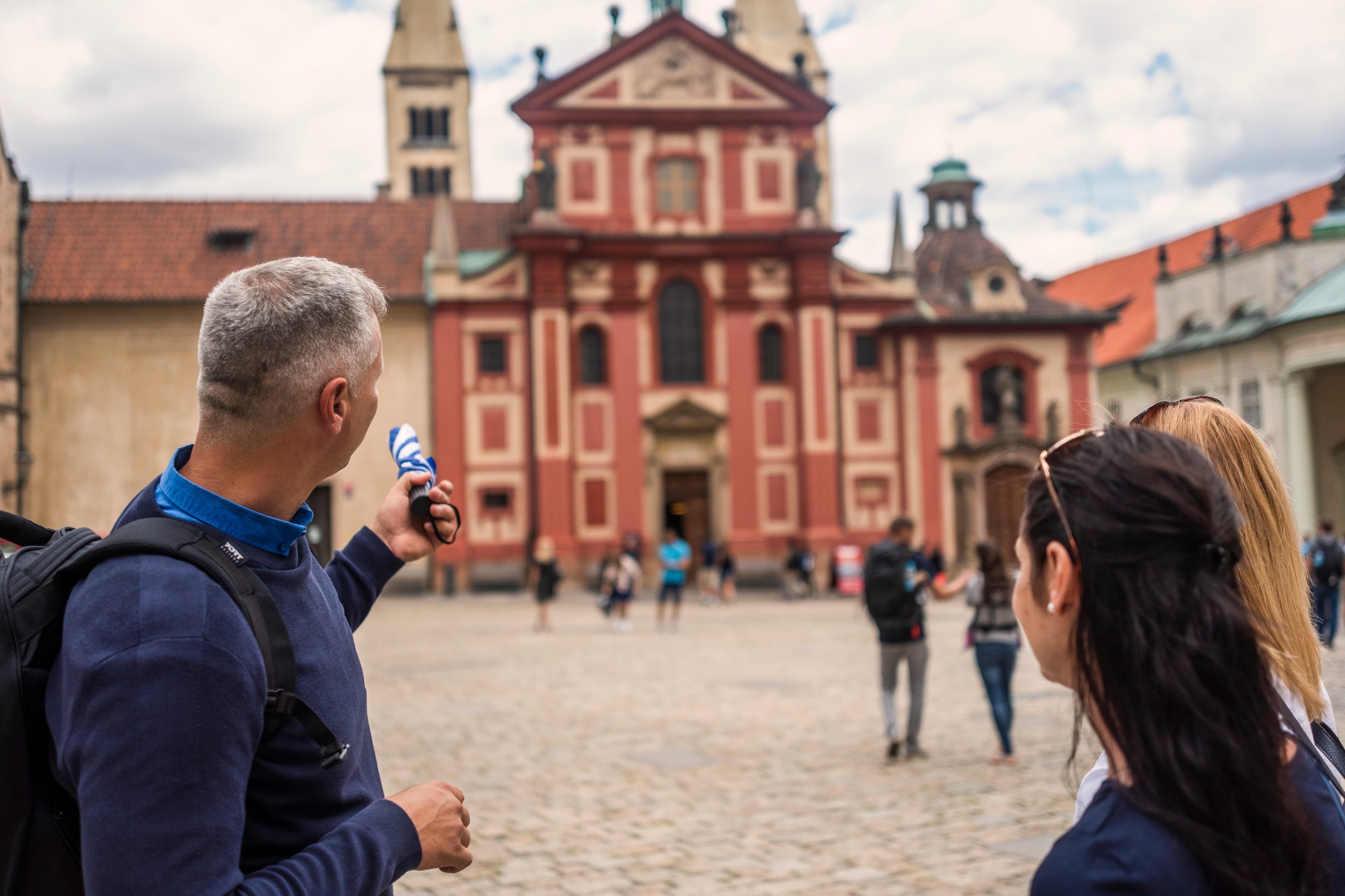 Prague Castle Tour with Admission