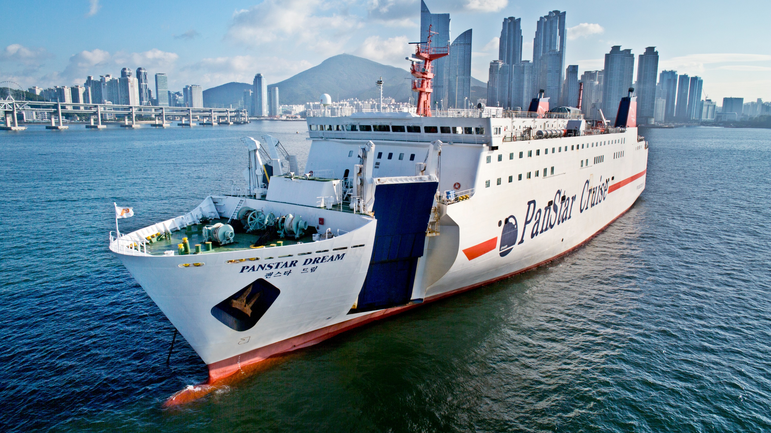 大阪 - 釜山渡輪（Panstar Cruise 提供）