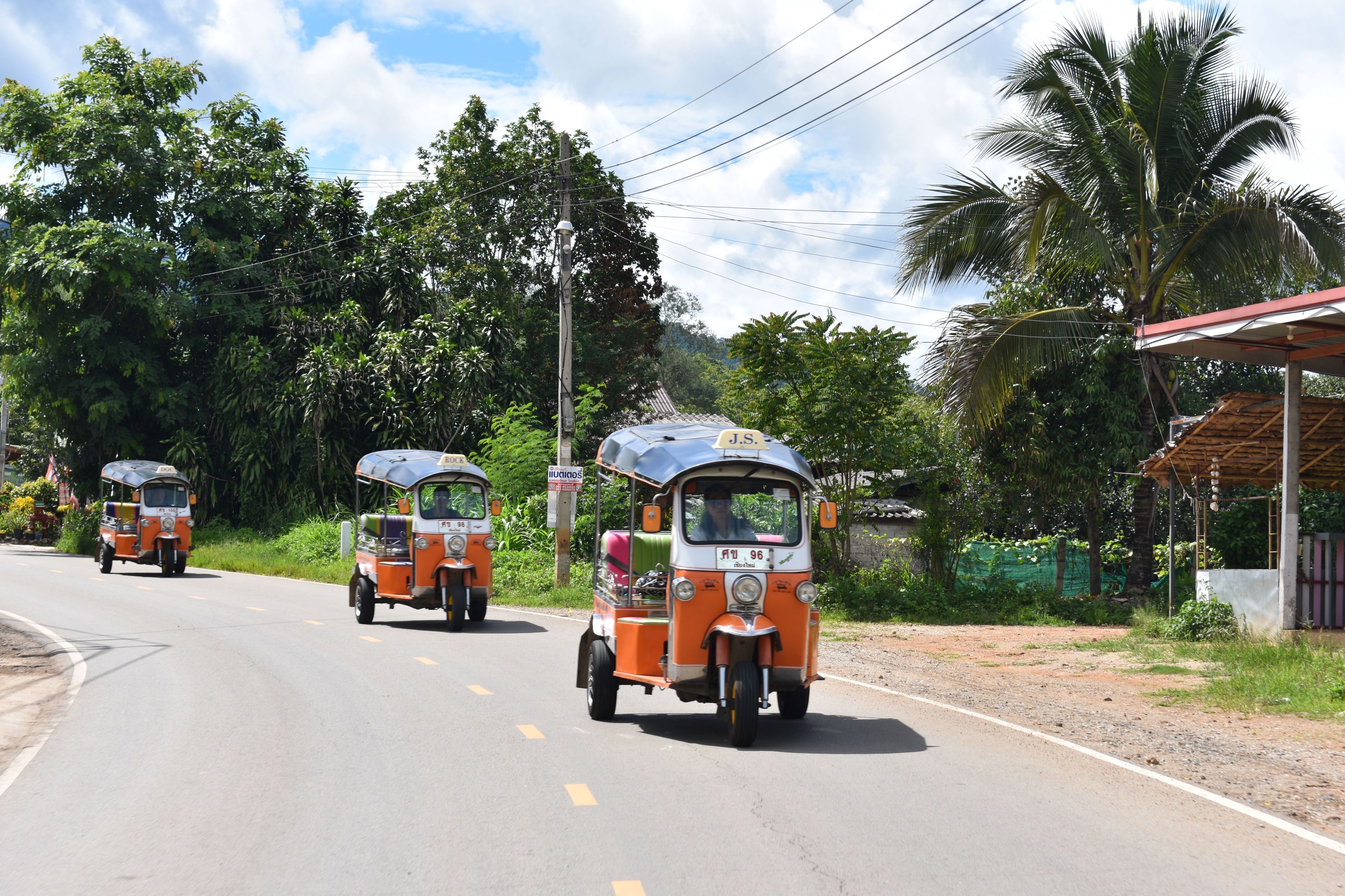 清邁 (Chiang Mai) 一日遊與嘟嘟車司機