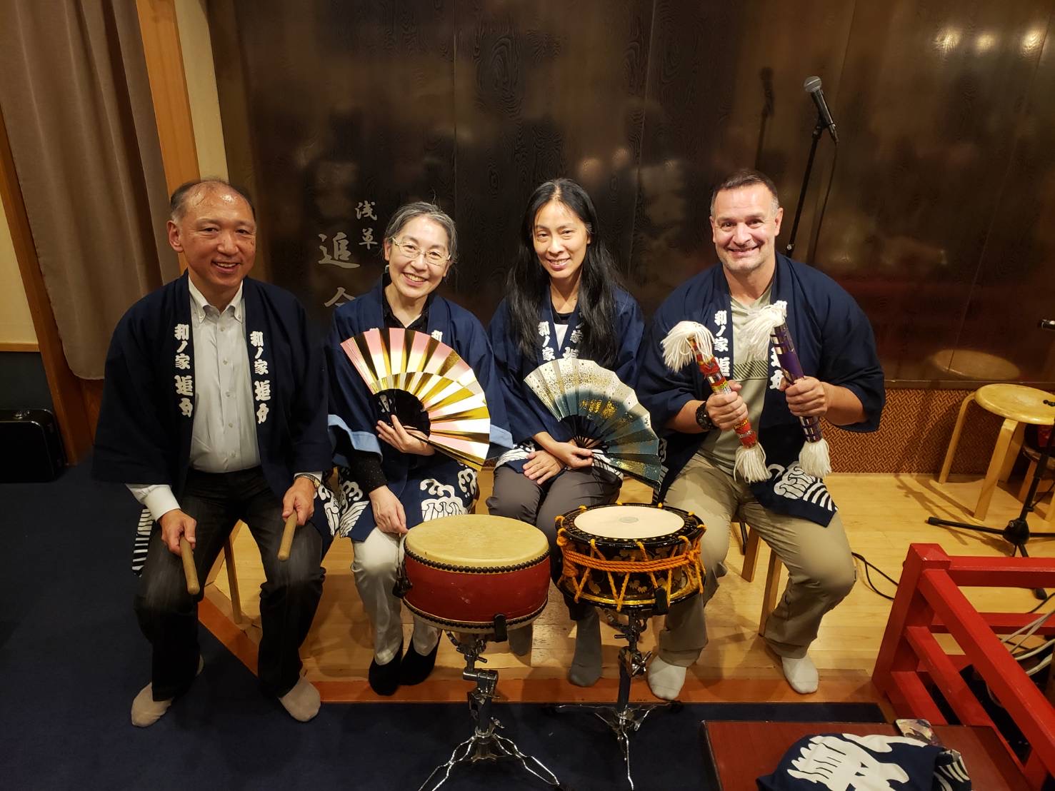 日本傳統居酒屋晚餐 & 現場樂器表演