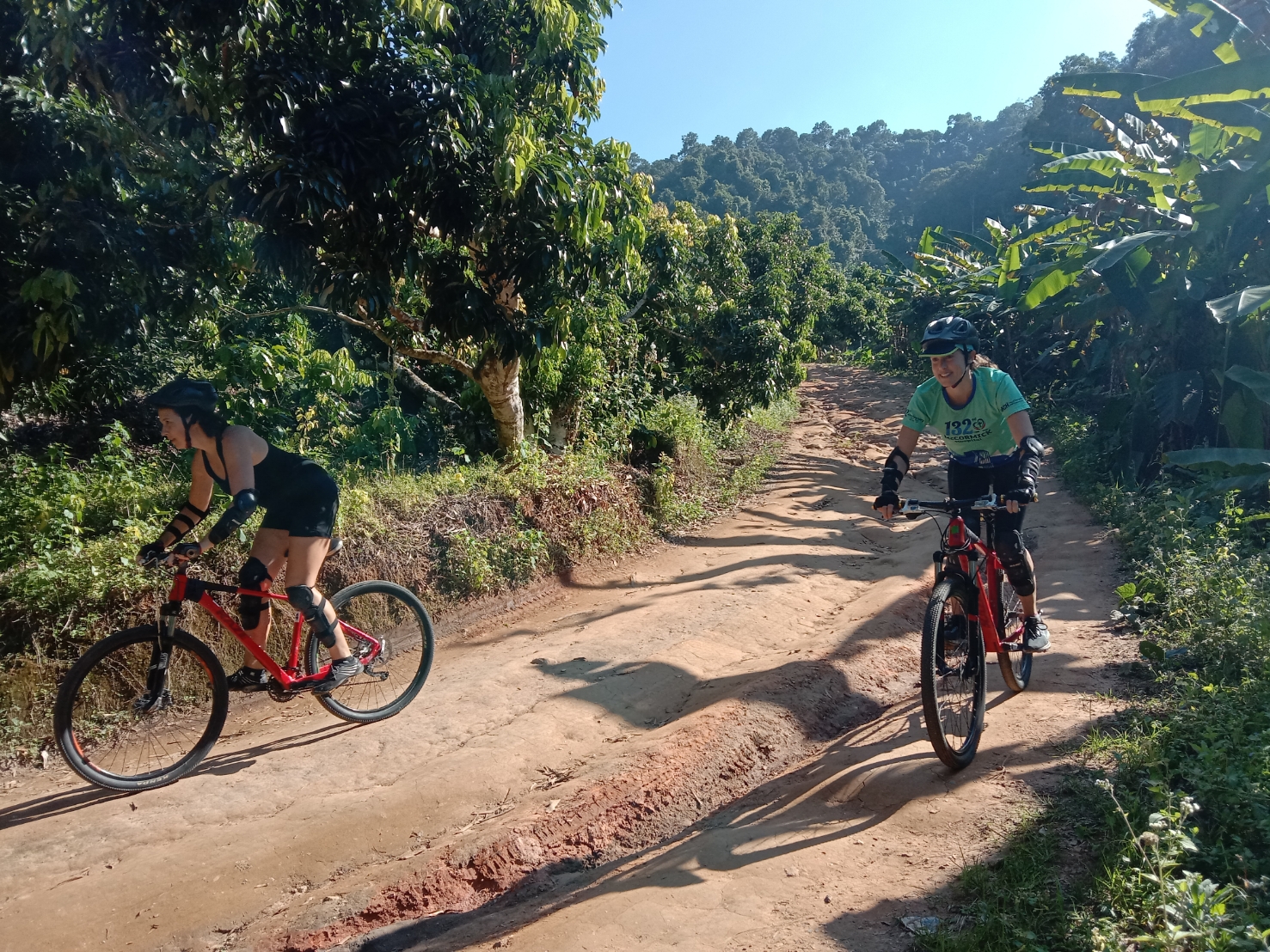 素貼山徒步 & 自行車騎行體驗
