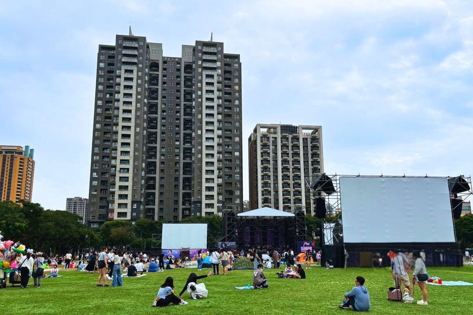 Taichung's Hidden Gems: Culture & Creativity City Walking Tour