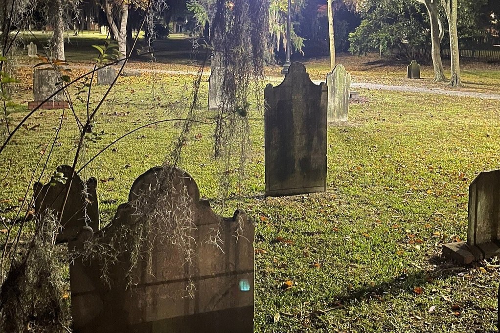 格子裙嚮導帶您體驗薩凡納鬼屋之旅（Guy in the Kilt Guided Haunted Tour in Savannah）