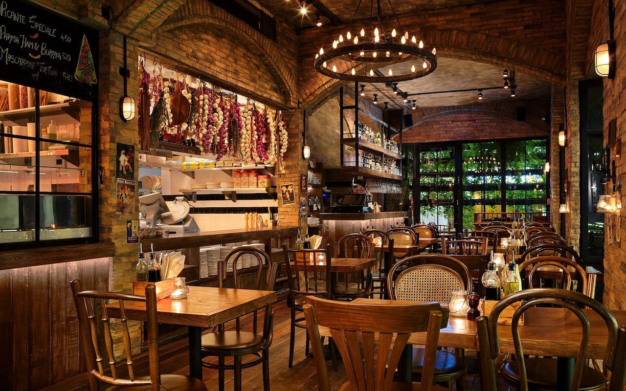 Cantina Wine Bar & Italian Kitchen in Ari, Bangkok