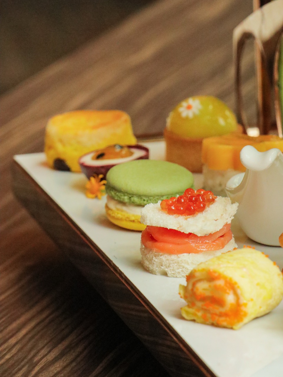 下午茶，曼谷素坤逸凱悅酒店 (Hyatt Regency Bangkok Sukhumvit) 大堂酒廊