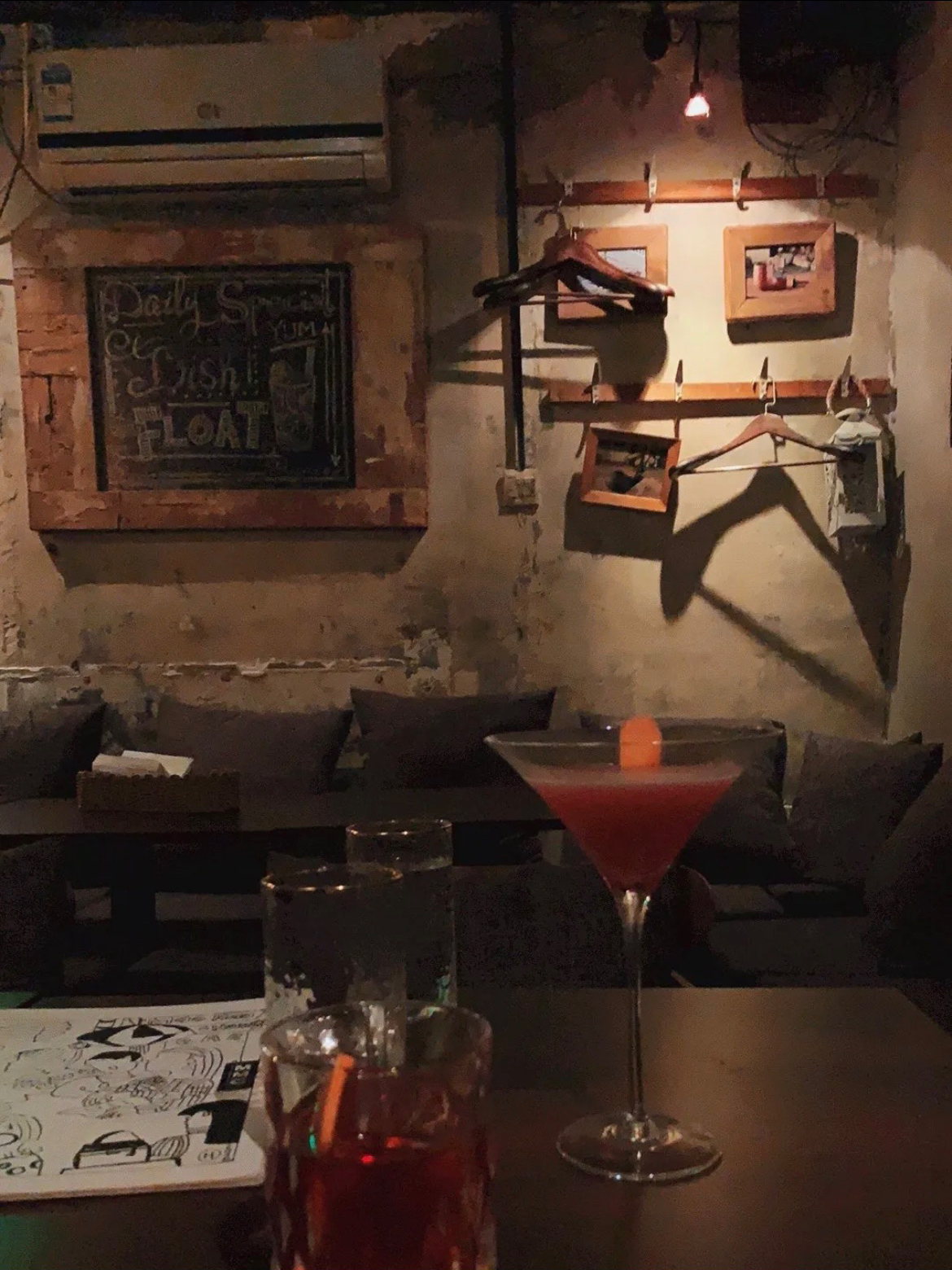 Beijing Hutong Night Exploration Food and Wine Tour